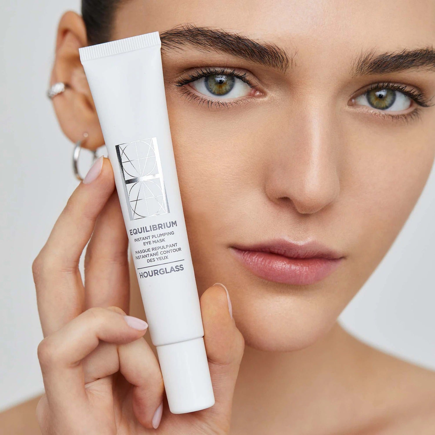 Hourglass | Equilibrium Instant Plumping Eye Mask